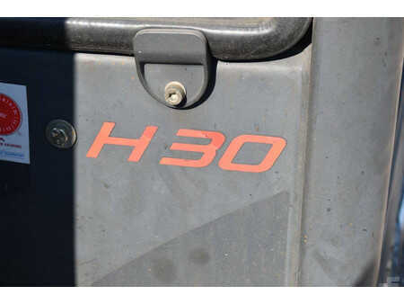 LPG heftrucks 2013  Linde H30T-02 (27)