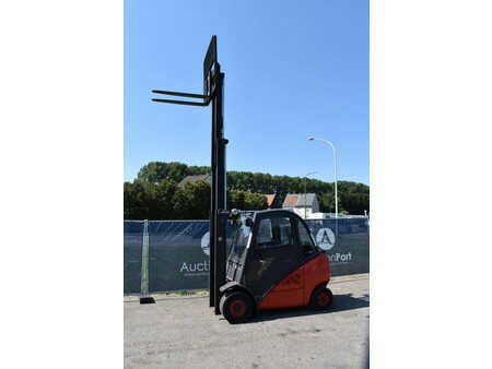 LPG heftrucks 2013  Linde H30T-02 (29)