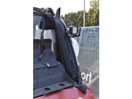LPG heftrucks 2013  Linde H30T-02 (9)