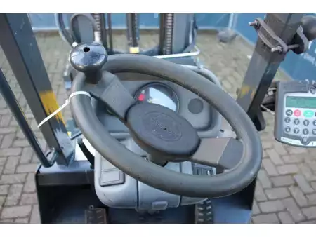 Wózki gazowe 2014  Combilift 20S (25)