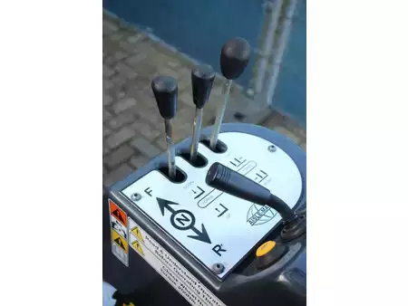 Wózki gazowe 2014  Combilift 20S (27)