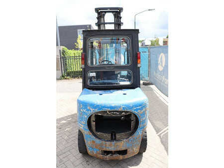 Carrelli elevatori diesel 2001  CAT Lift Trucks DP35K (5)