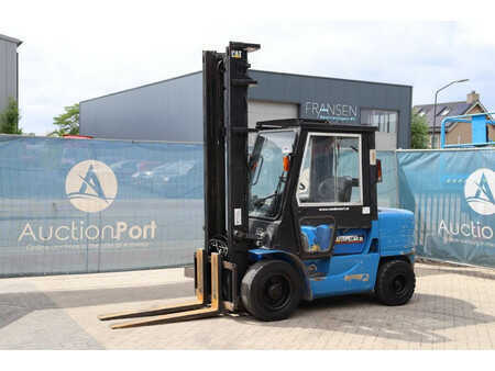 Carrelli elevatori diesel 2001  CAT Lift Trucks DP35K (9)