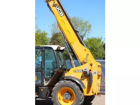 Empilhador telescópico-Fixo 2011  JCB 535-95 (33)