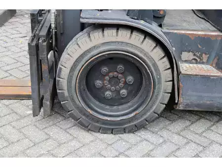 Wózki gazowe 2012  Doosan G35C-5 (14)