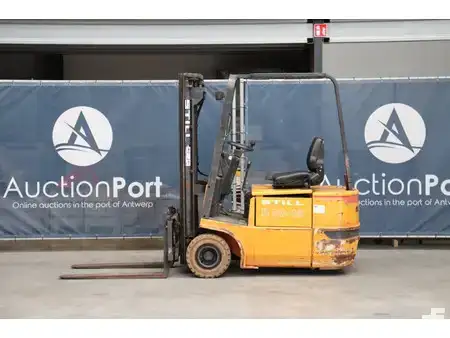 Eléctrica de 4 ruedas 2001  Still R 50-15 (2)