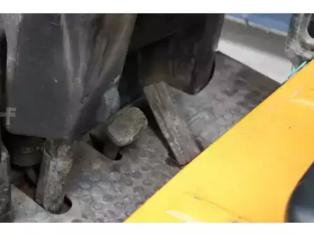 Eléctrica de 4 ruedas 2001  Still R 50-15 (26)