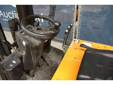 Eléctrica de 4 ruedas 2001  Still R 50-15 (27)