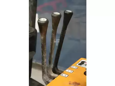 Eléctrica de 4 ruedas 2001  Still R 50-15 (28)