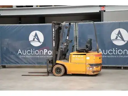 Eléctrica de 4 ruedas 2001  Still R 50-15 (3)