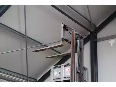 Eléctrica de 4 ruedas 2001  Still R 50-15 (40)