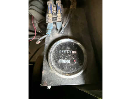 LPG heftrucks - Clark GPM 25 N (13)