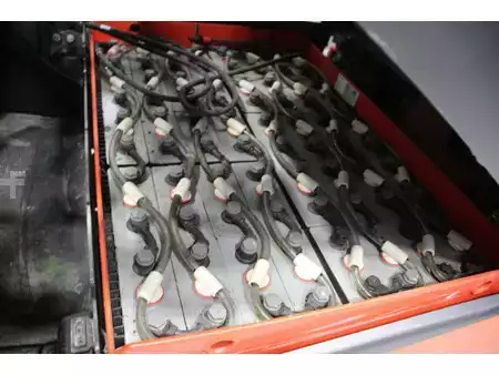 Elektro 4 Rad 2016  Linde E20H-01/600 (21)