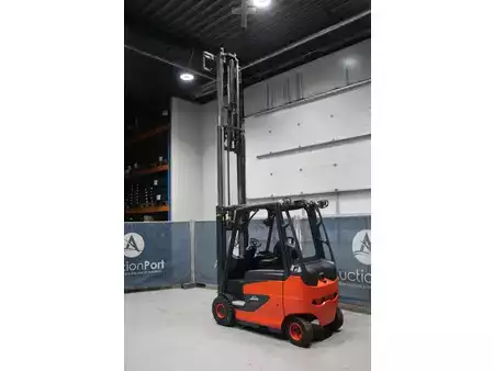 Elektro 4 Rad 2016  Linde E20H-01/600 (34)