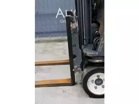 Carrelli elevatori diesel 2014  Combilift C3000CB (10)