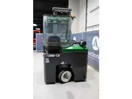 Carrelli elevatori diesel 2014  Combilift C3000CB (18)