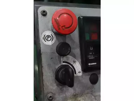 Carrelli elevatori diesel 2014  Combilift C3000CB (35)