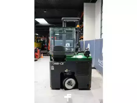 Carrelli elevatori diesel 2014  Combilift C3000CB (5)