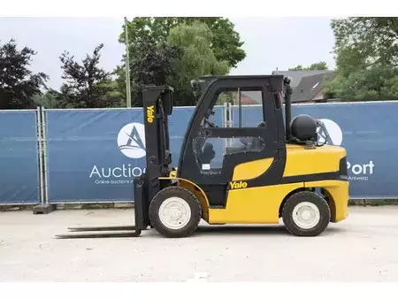 LPG VZV 2011  Yale GLP45SVX5 V2214 (2)