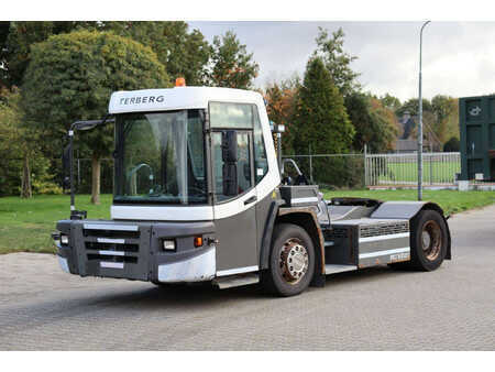 Terminaltraktor 2016  Terberg DT183 Mega (10)