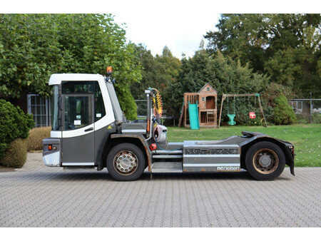 Terminaltraktor 2016  Terberg DT183 Mega (2)