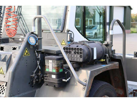 Terminaltraktor 2016  Terberg DT183 Mega (21)