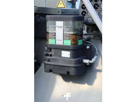 Terminaltraktor 2016  Terberg DT183 Mega (22)