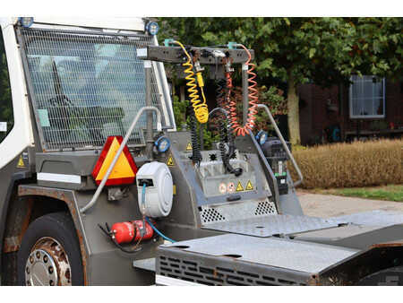 Terminaltraktor 2016  Terberg DT183 Mega (23)