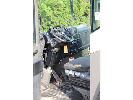 Terminaltraktor 2016  Terberg DT183 Mega (36)