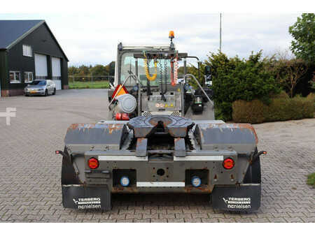 Terminaltraktor 2016  Terberg DT183 Mega (6)