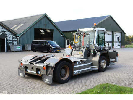 Terminaltraktor 2016  Terberg DT183 Mega (7)