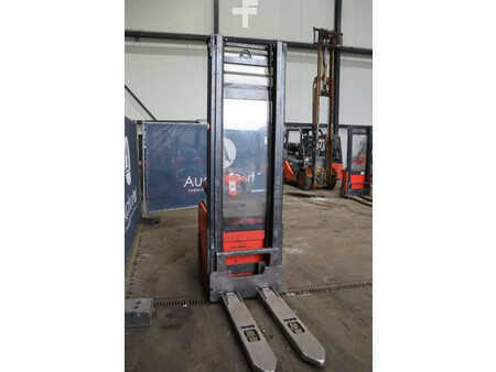 Pallet Stackers - Linde L 16 AP (6)