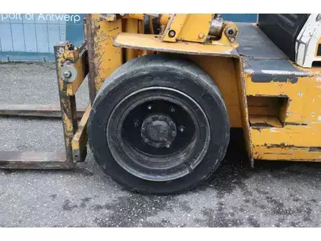 Gas truck 2019  Komatsu FG30-8 (12)