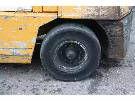 Gas truck 2019  Komatsu FG30-8 (13)