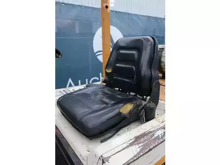 Gas truck 2019  Komatsu FG30-8 (23)