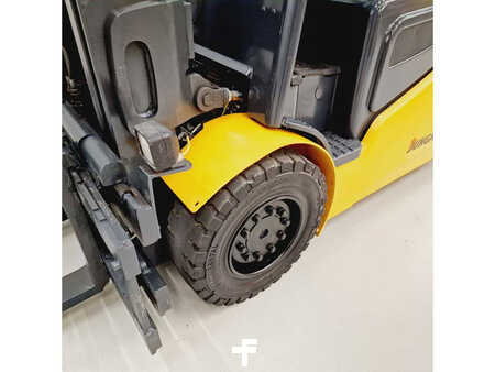 El Truck - 4-hjul 2014  Jungheinrich EFG 540 (4)