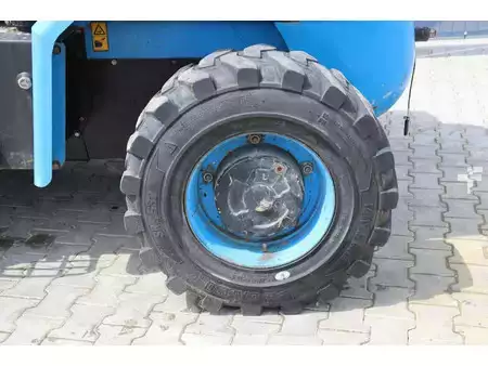 Carretilla todoterreno 2018  JCB 930 (16)