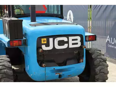 Carretilla todoterreno 2018  JCB 930 (23)