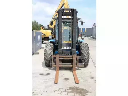 Carretilla todoterreno 2018  JCB 930 (8)