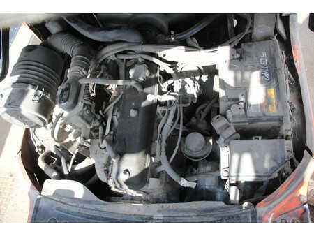 Empilhador a gás 2003  Toyota 42-7FGF25 (25)