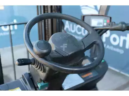 Gázüzemű targoncák 2019  Toyota 02-8FGF18 (28)