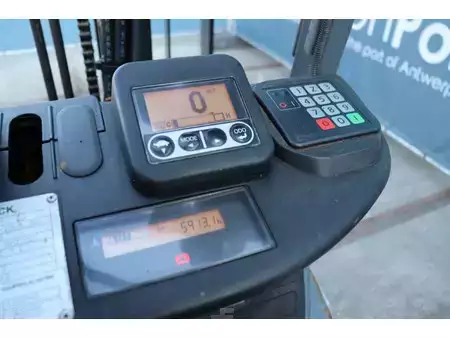 Gázüzemű targoncák 2019  Toyota 02-8FGF18 (33)