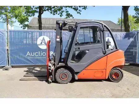 Diesel Forklifts 2004  Linde H25D (2)