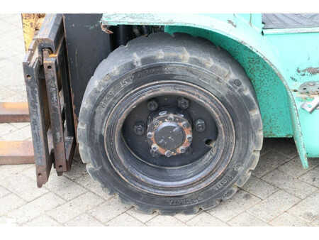 Carrelli elevatori diesel - Mitsubishi 30 (13)