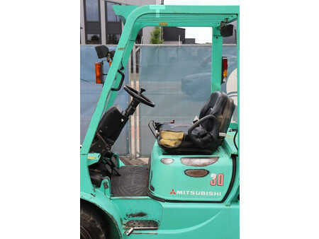 Carrelli elevatori diesel - Mitsubishi 30 (20)