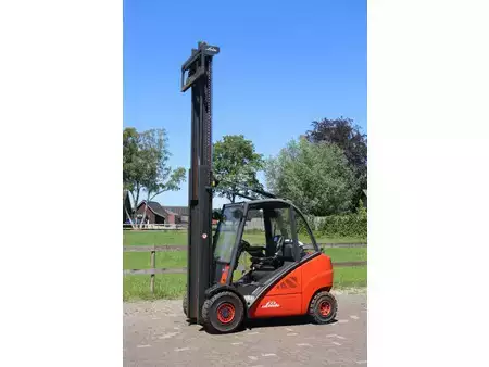 Wózki gazowe - Linde H30T (32)