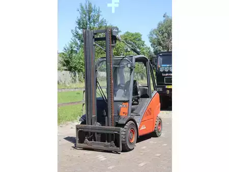 Wózki gazowe - Linde H30T (9)