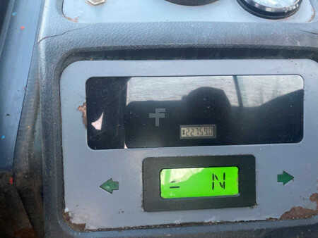 Diesel gaffeltruck 2007  Doosan D80s-5 (10)