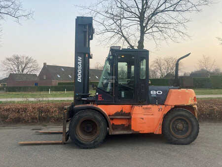 Diesel gaffeltruck 2007  Doosan D80s-5 (2)