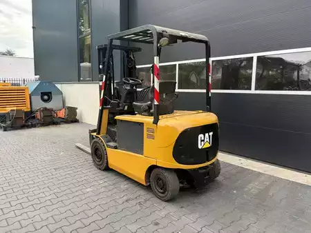 Elektro 4 Rad 1997  CAT Lift Trucks EP25K (3)